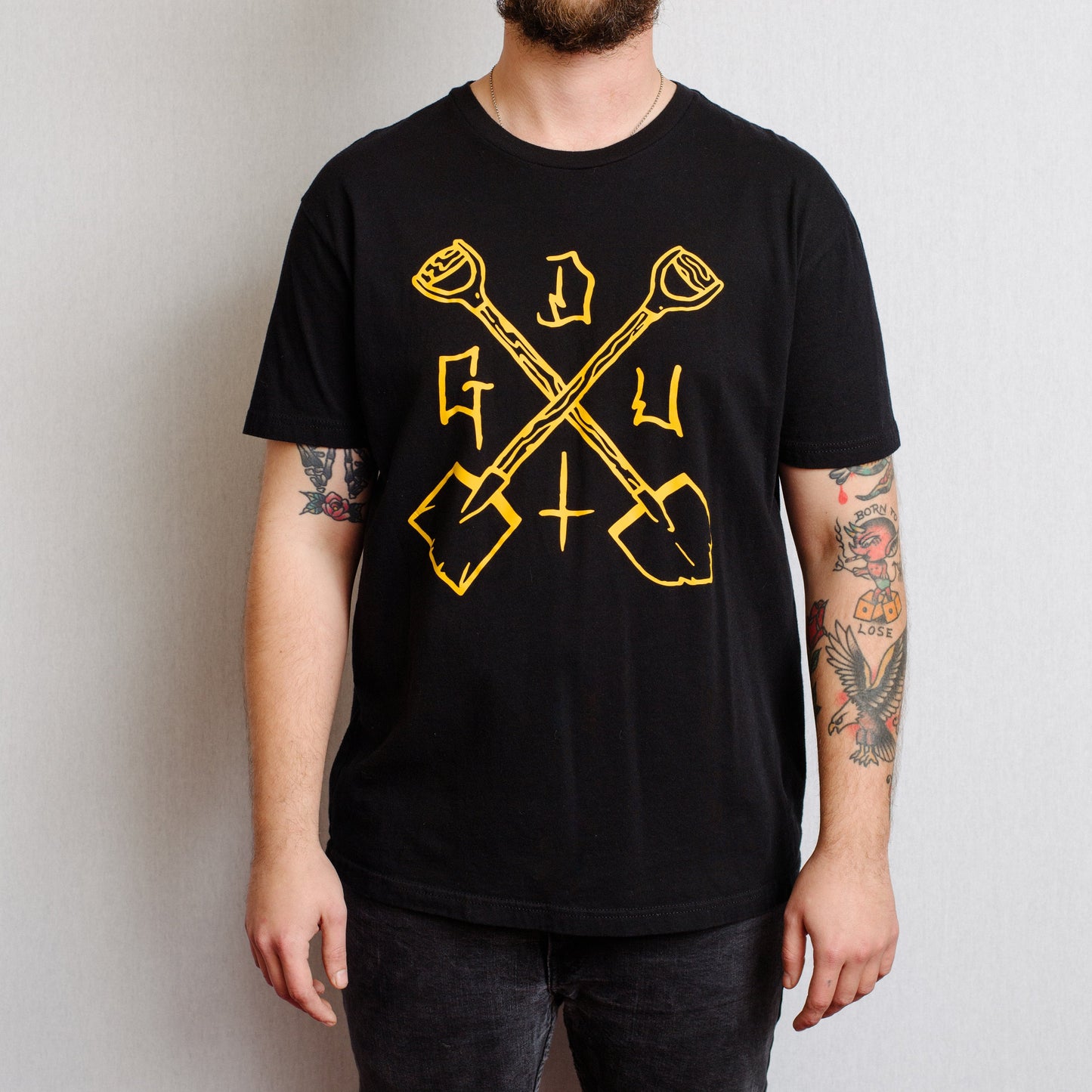 Shovel T-Shirt Gold.